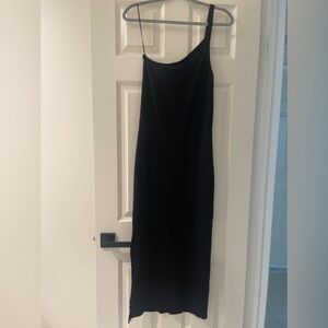 House of Harlow 1960 Black Rib Knit Slit One Shoulder Midi Dress 35065